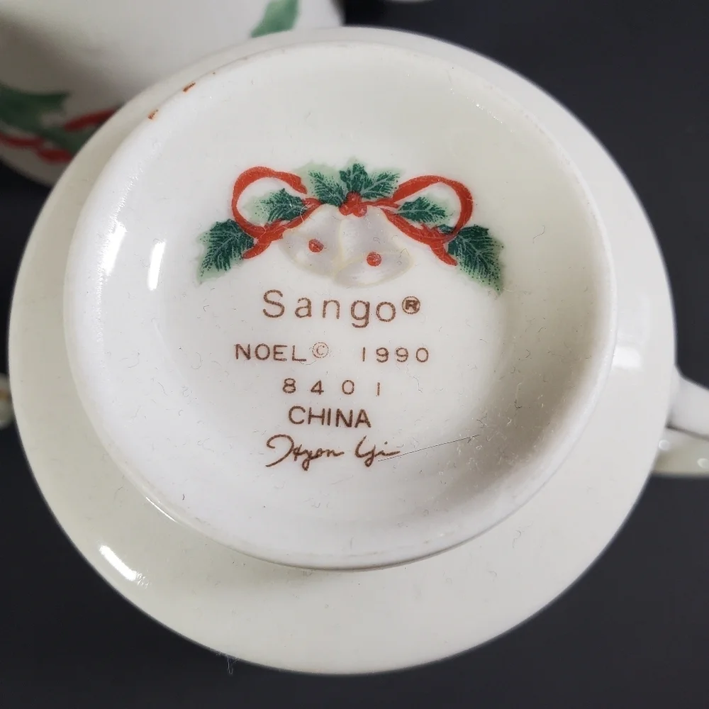 Sango Noel 1990 Christmas Teacups Mug Set of 4 Vintage Holiday Christmas
